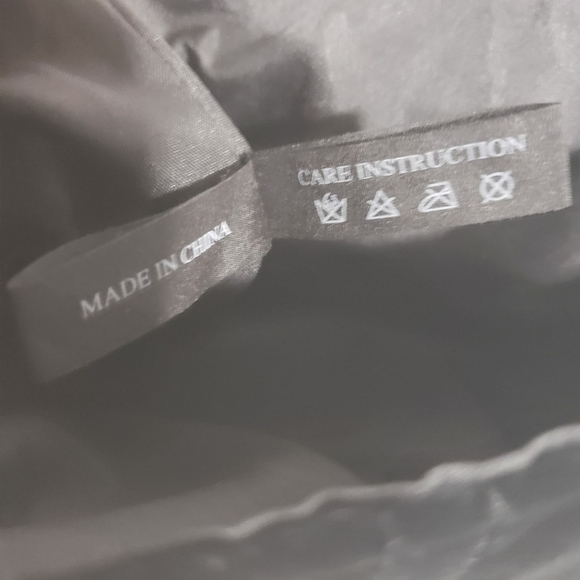 Dior Parfums Vevet Clutch/Make-up Bag,Black. - Picture 7 of 9